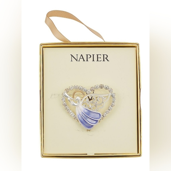 Napier Christmas Angel Heart Pin Brooch Pin Nwt - Picture 2 of 2